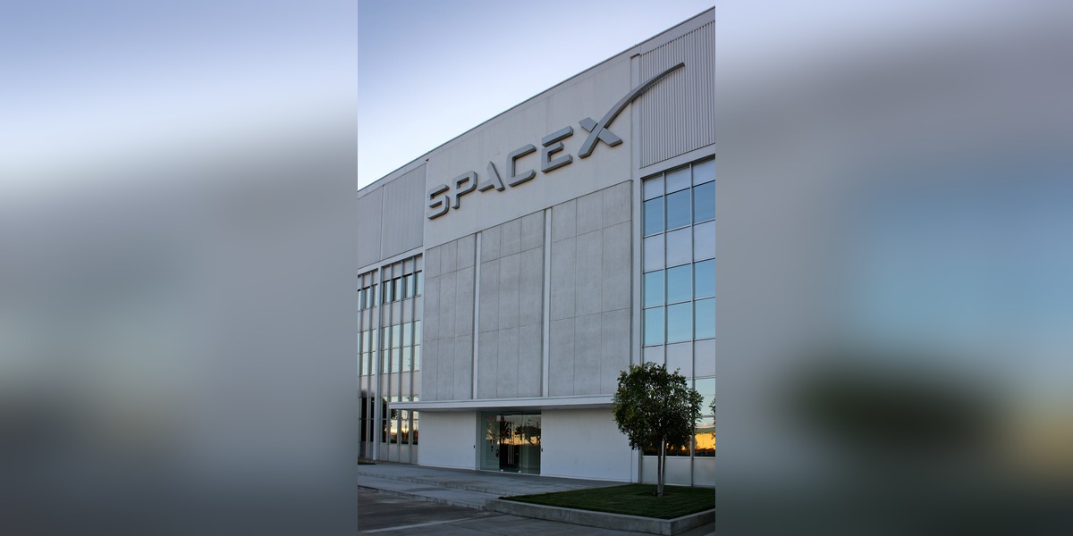 SpaceX sikrer forkøbsret til AI-komet ved 60 mia. dollar: Nyt signal om tech-kapløb i privatmarkedet