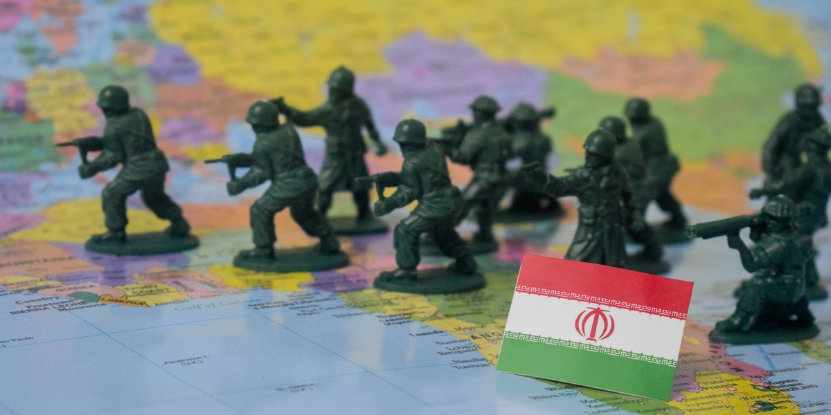 USA og Iran uden aftale efter maratonforhandlinger: Markedet priser ny geopolitisk risikopræmie ind