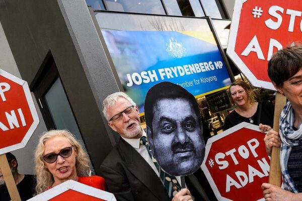 Adani betaler 275 mio. dollar til USA – og får nyt pusterum til at vende tilbage til kapitalmarkederne