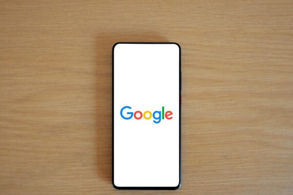 Alphabet på AI-offensiv: Investorer kræver beviser for, at Googles comeback kan tjene penge i stor skala