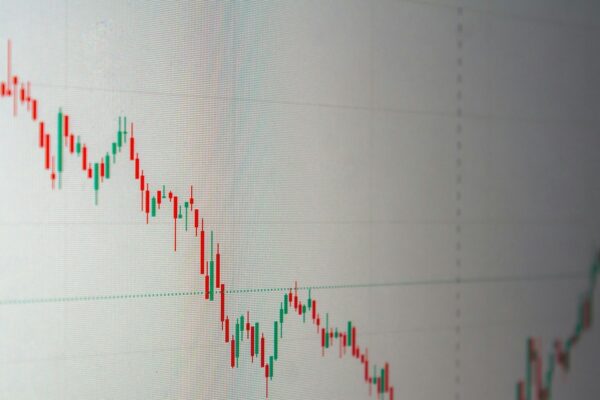 Investorer jagter høje renter: High-yield-obligationer får comeback midt i markedsturbulens