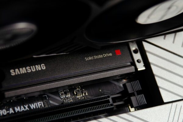 Storstrejke rammer Samsung: Bonuskrav kan presse chipgigantens indtjening midt i AI-boom