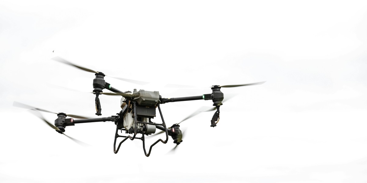 Dansk dronekomet rejser kapital: Investorer vil skalere til forsvar – mens ejere hæver millionudbytte