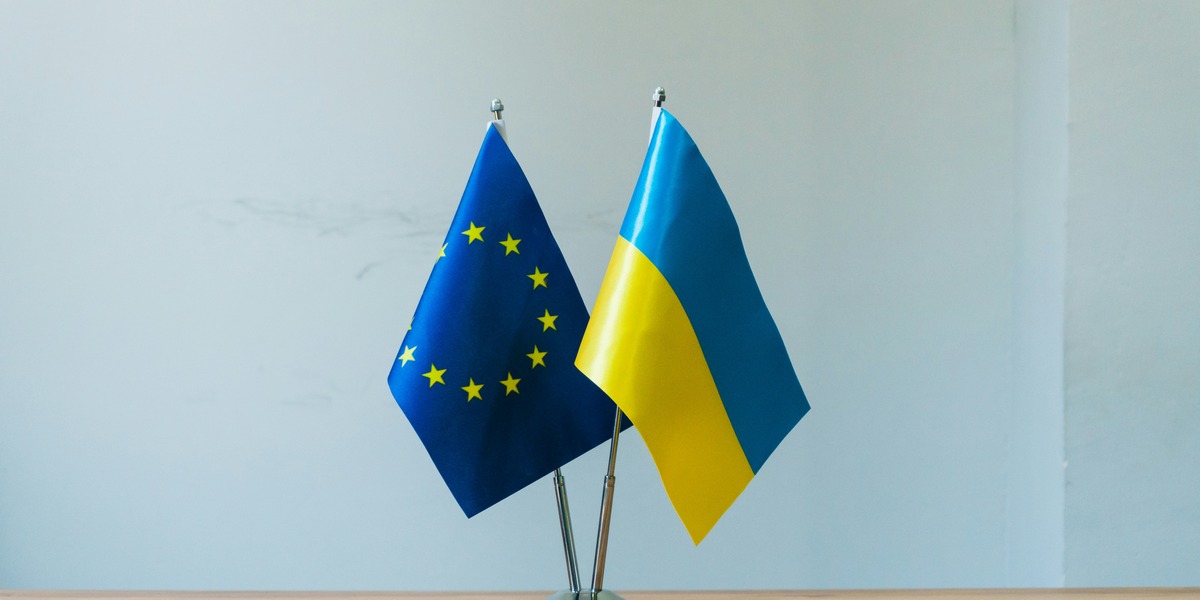 EU vil speede Ukraine ind – mens Brexit-regningen presser Storbritannien længere ud på sidelinjen