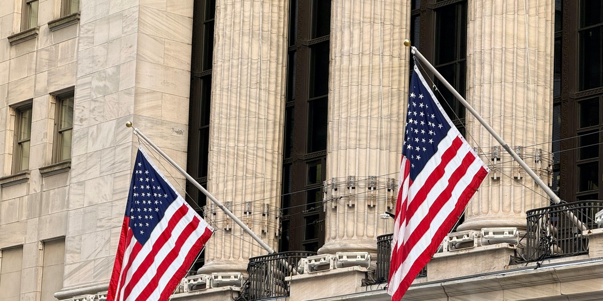 Ny geopolitisk uro sender investorer i sikkerhed: Asien-aktier ventes ned efter USA-Iran-sammenstød