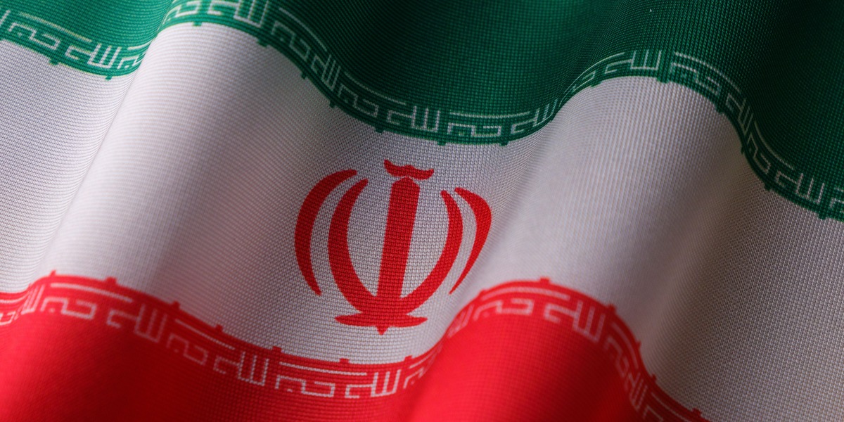 OPEC+ skruer op for olie-mål trods Hormuz-kaos: Markedet frygter nu næste chok