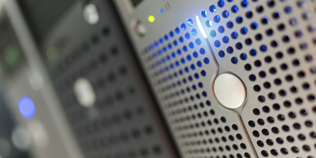 Oracle skruer op for datacenterinvesteringer: AI-pres kan ændre styrkeforholdet i cloud-markedet