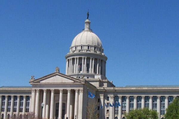 Vælgerne i Oklahoma siger nej til 15 dollar i mindsteløn: Inflationsfrygt vender en ellers stabil trend
