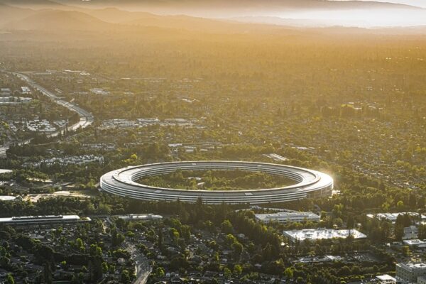 Apple vil købe kinesiske hukommelseschips: Ny forsyningsstrategi kan ændre magtbalancen i tech