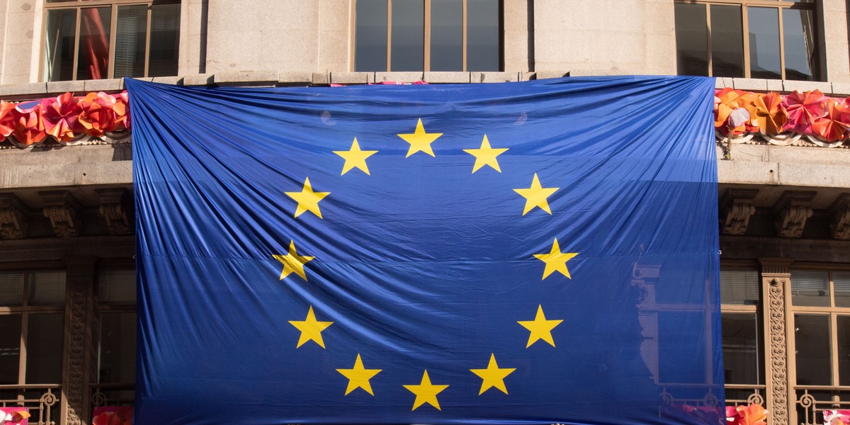 EU vil bremse Kina-import – men hedebølgen sender aircondition-salget i vejret