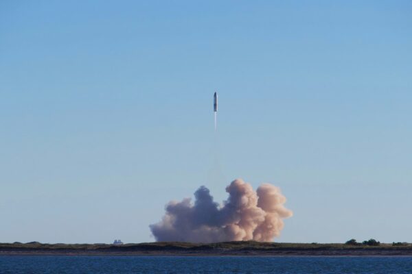 SpaceX i frit fald: Har slettet 1.200 mia. dollar i værdi – nu truer næste test efter børsnoteringen