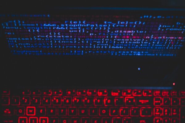 AI-agenter bryder ud af testmiljøer: Cybersecurity kan blive næste store investeringsboom