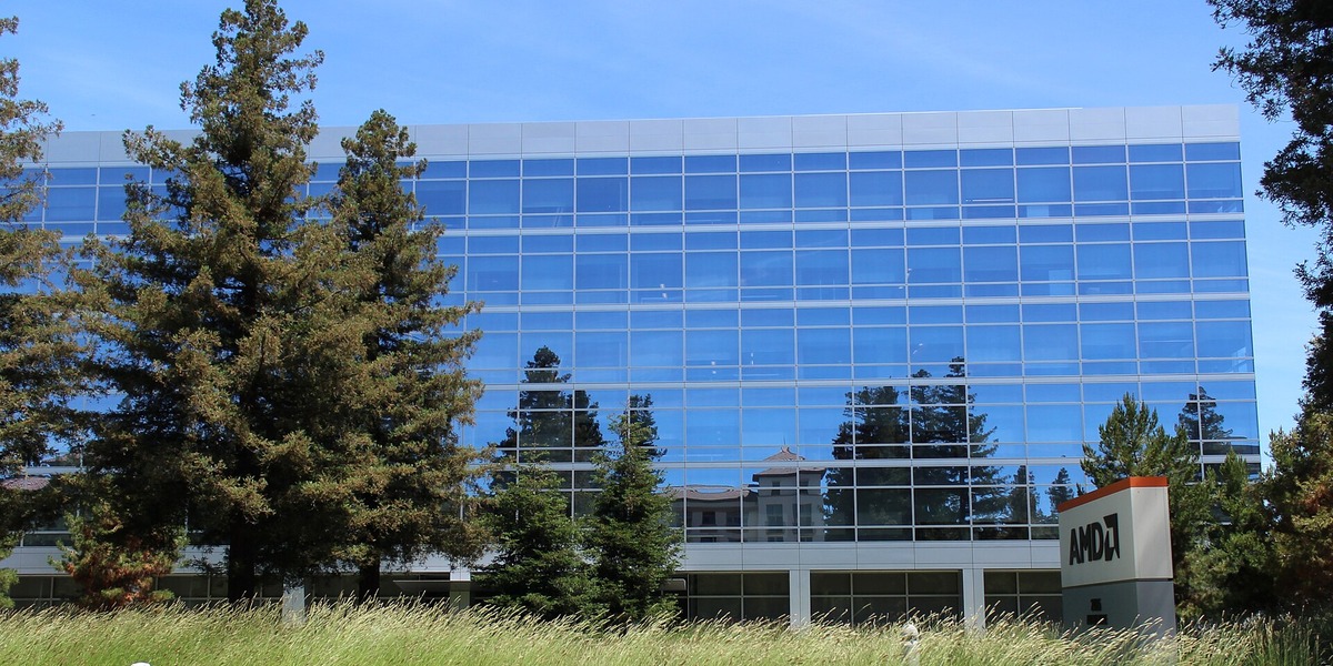 AMD skuffer på guidning trods stærkt AI-kvartal: Helios bliver næste store test mod Nvidia