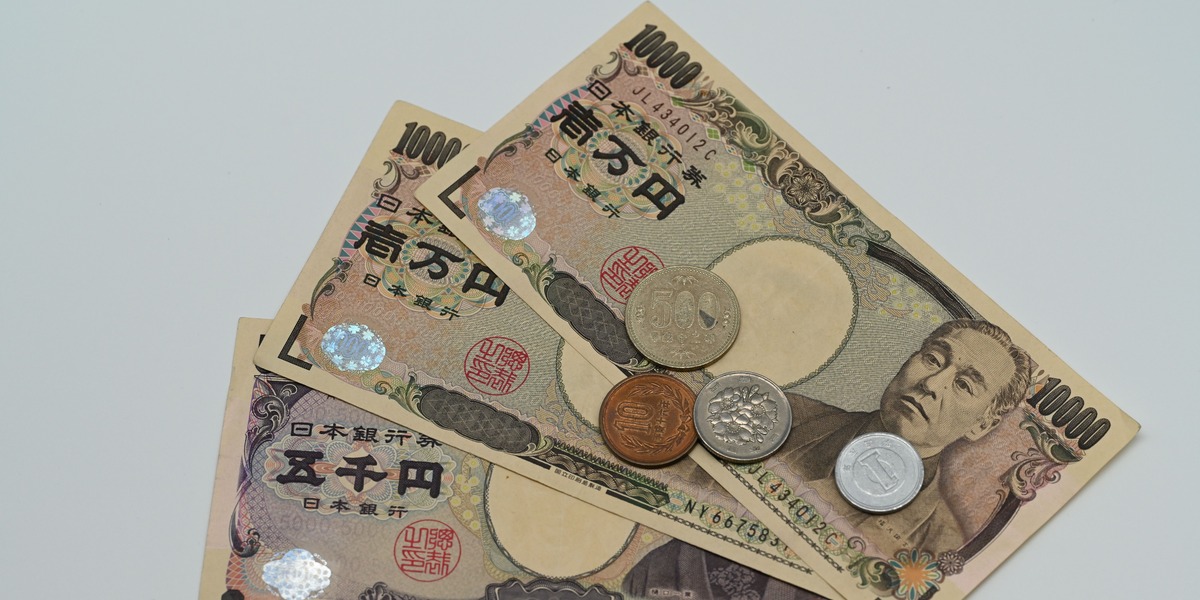 Japans yen-indgreb gav investorer en ny åbning – og puster til carry trade igen