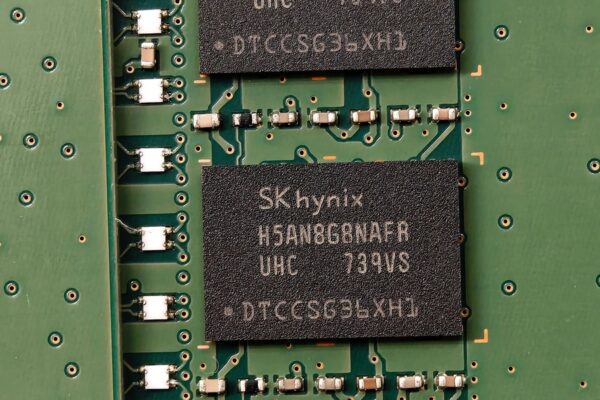 SK Hynix går all-in på AI-hukommelse: 720 mia. dollar skal cementere Koreas greb om den næste chipflaskehals