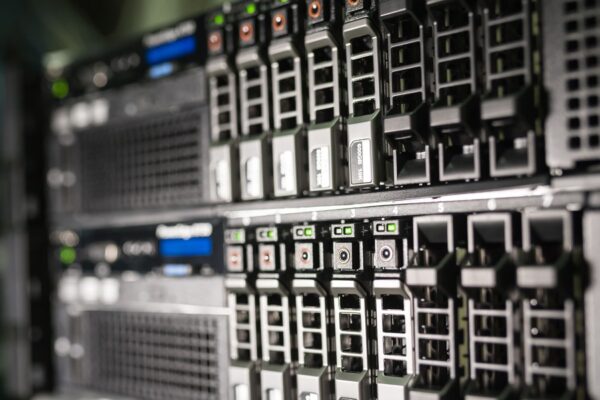 AI-datacentre udløser landrush i USA: Farmland bliver til million-acre og skaber politisk modreaktion