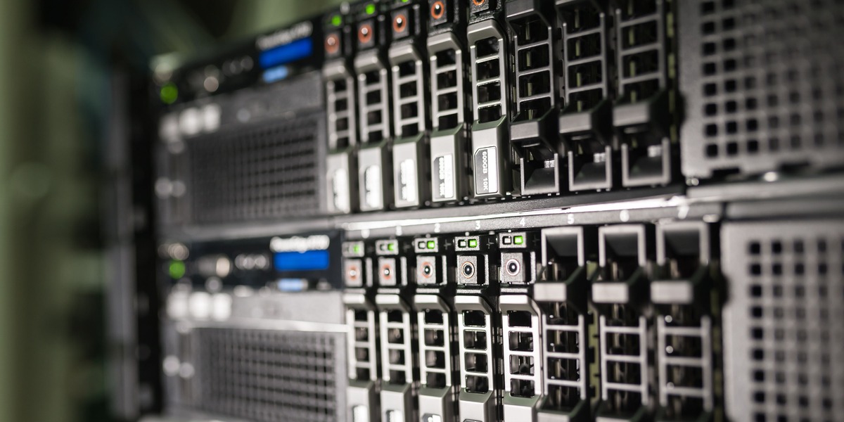 AI-datacentre udløser landrush i USA: Farmland bliver til million-acre og skaber politisk modreaktion