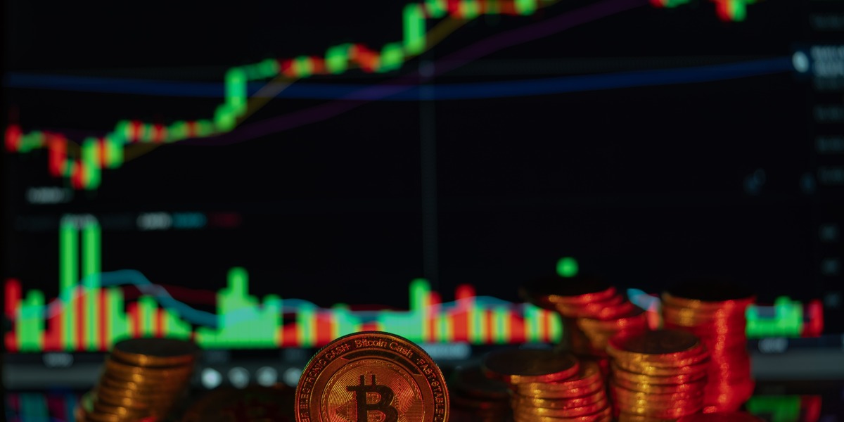 Bitcoin bryder 86.000 dollar: Nyt crypto-rally tester om “vinteren” er forbi