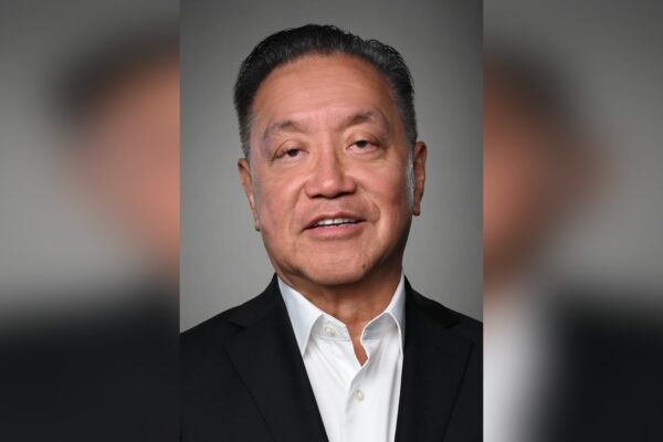 Broadcom-topchef afviser AI-bremse: Holder fast i eksplosive indtægtsmål trods investoruro