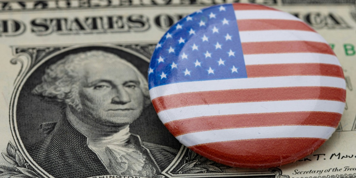 Inflationen løber igen fra lønningerne i USA: Nyt pres på forbrug og detailhandel