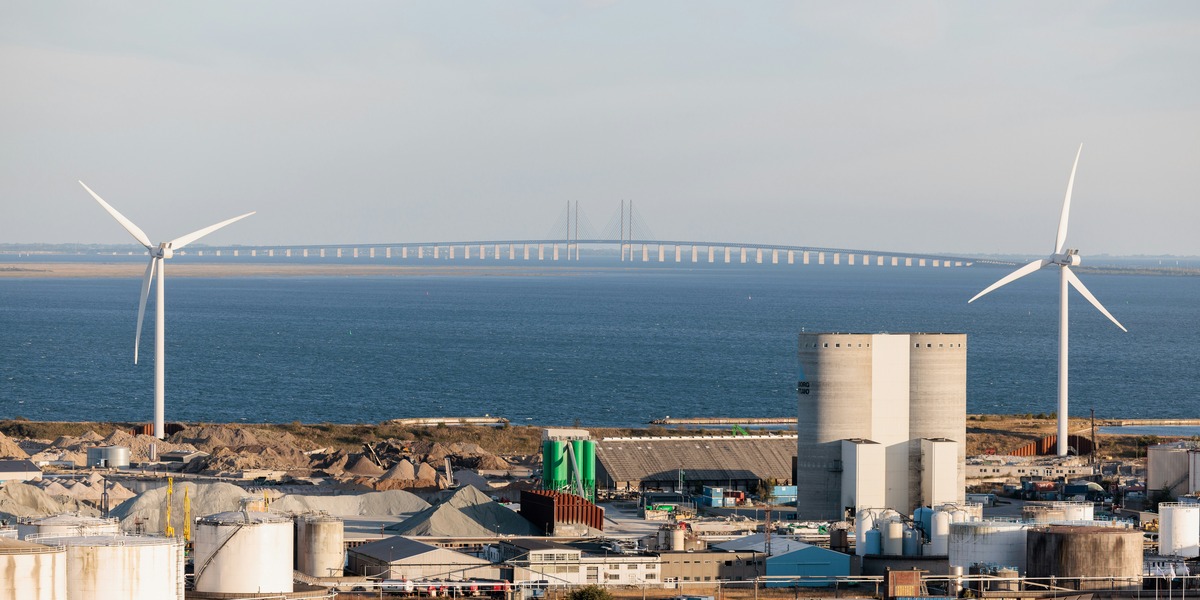 Ny elnet-løsning skal få virksomheder hurtigere på strøm – mens elkunder havner i dobbeltregninger