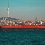 Olieprisen stiger igen: Hormuz-krise sender ny risiko ind i inflationen
