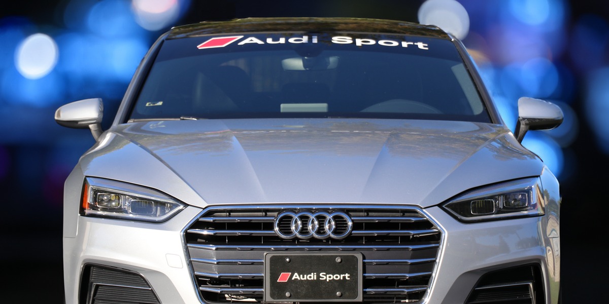 Audi bygger USA-fabrik til 4 mia. dollar mod told