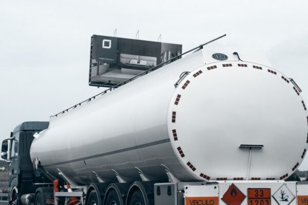G7 frigiver 100 mio. tønder diesel: Dansk effekt
