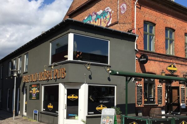 Old Irish Pub i magtkamp: Kapitalfond tog kontrollen